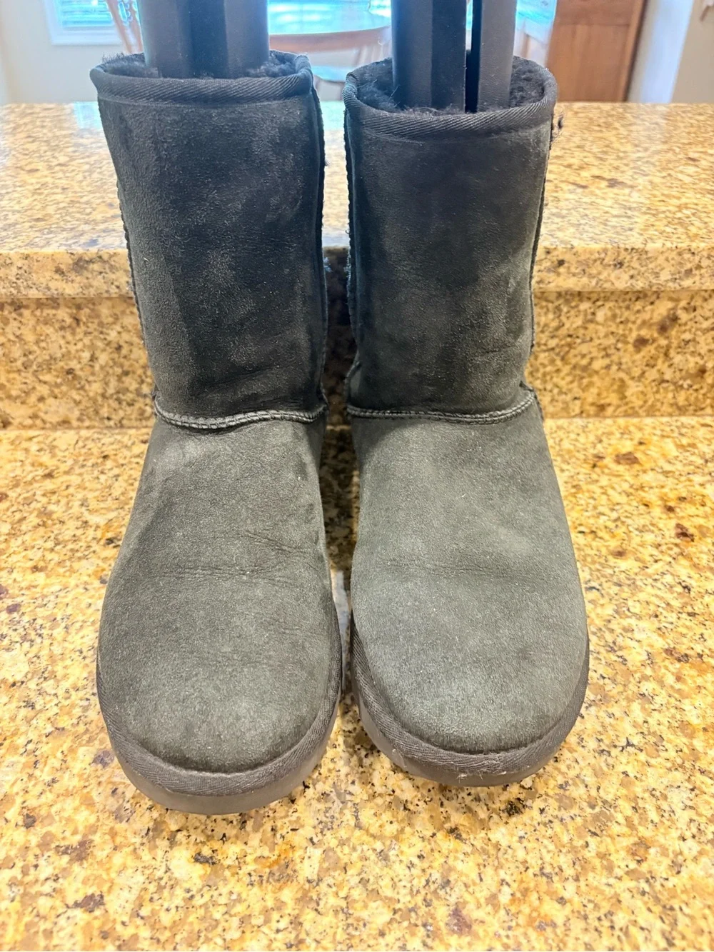 UGG Classic Black Short Sherpa Lined Suede Boots Size 10